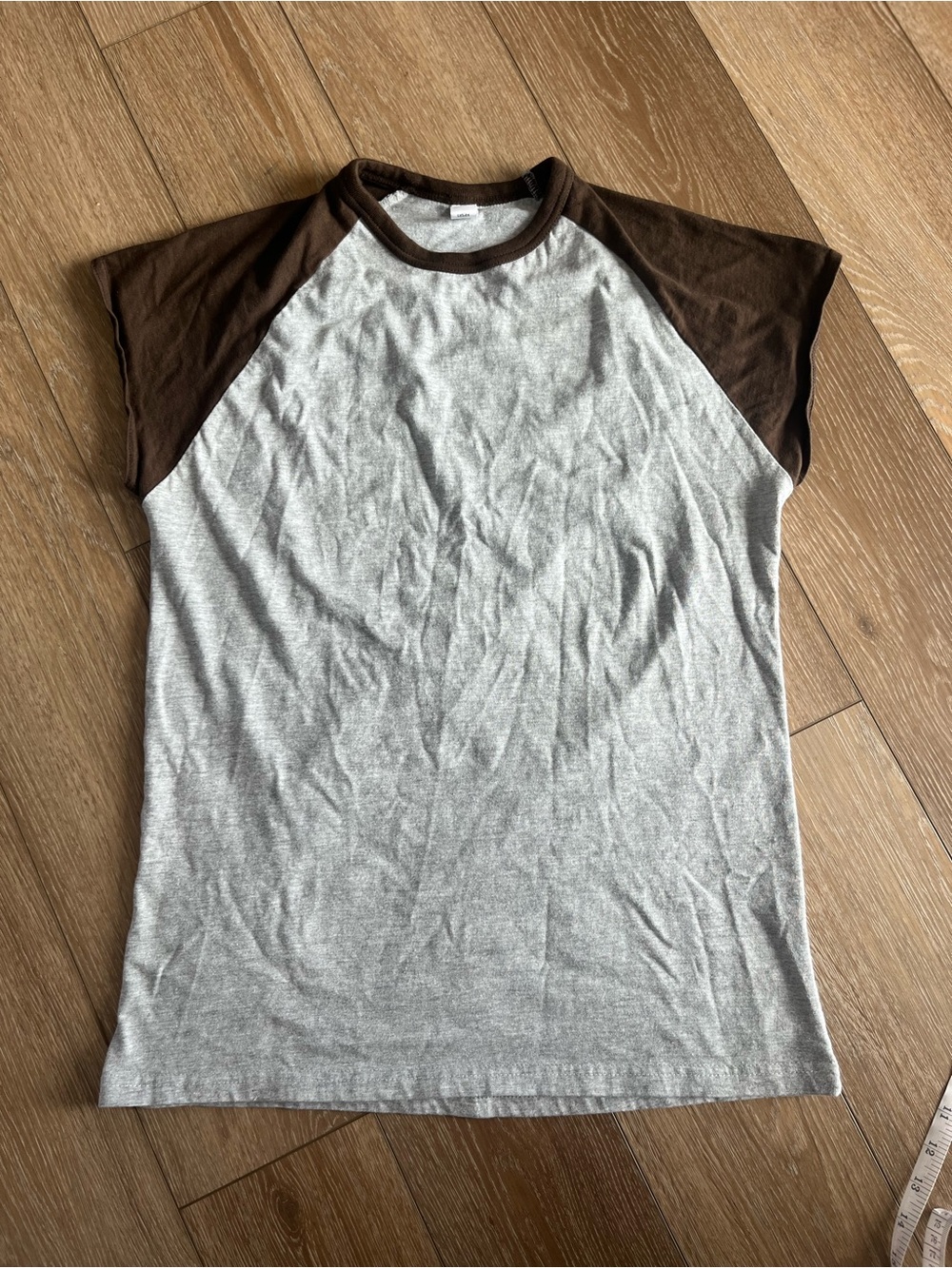 Mill-tex Unisex Adult gray and brown t-shirt size M y2k style